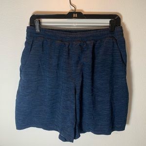 Lululemon shorts size Large